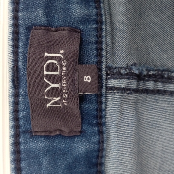 NYDJ Chloe Cropped Jeans Capri Cuffed Hem High Rise Casual Minimalist Size 8 - Picture 6 of 11